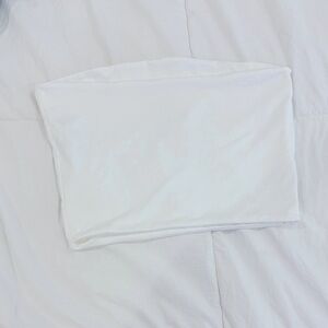 SHEIN White Crop Top